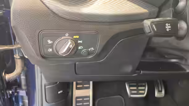 AUDI Q2 49 / 51