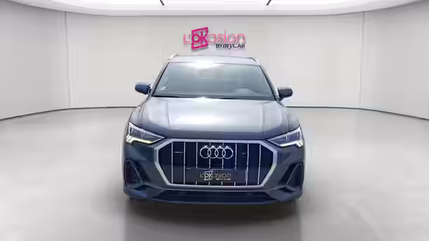 AUDI Q3 8 / 66