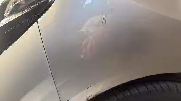 PEUGEOT 208 37 / 39