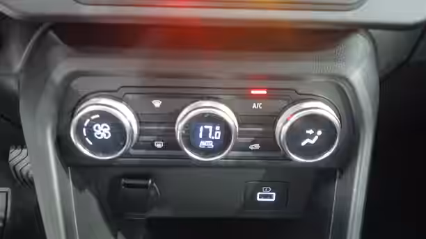 DACIA JOGGER 18 / 26