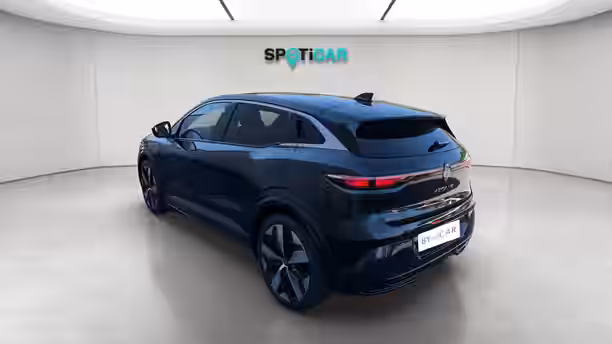RENAULT MEGANE E-TECH 3 / 23