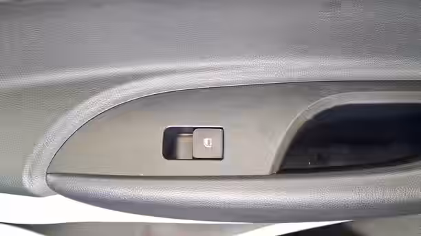 HYUNDAI i20 40 / 59
