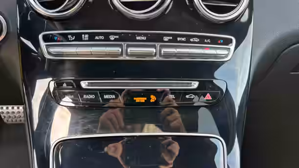 MERCEDES GLC 17 / 24