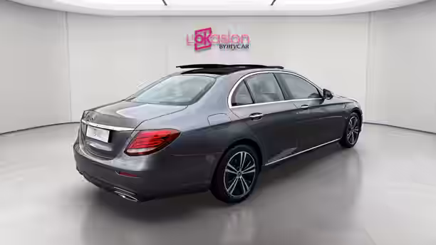 MERCEDES CLASSE E 5 / 33