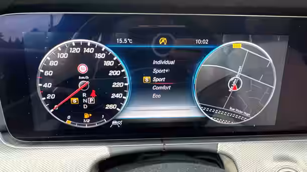 MERCEDES CLASSE E 25 / 33