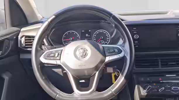 VOLKSWAGEN T-CROSS 10 / 52