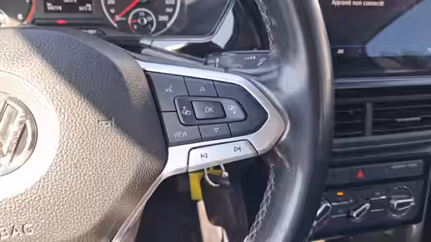 VOLKSWAGEN T-CROSS 29 / 52