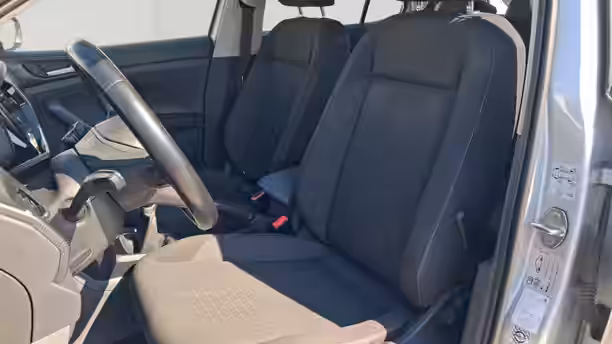 VOLKSWAGEN T-CROSS 11 / 52