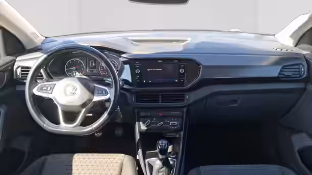 VOLKSWAGEN T-CROSS 9 / 52