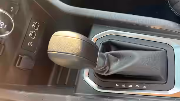 RENAULT CLIO V 22 / 22