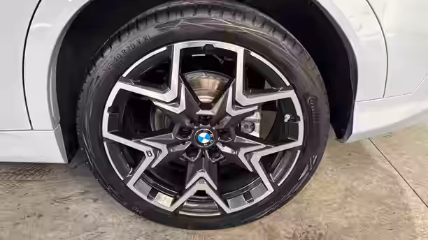 BMW X2 U10 15 / 23
