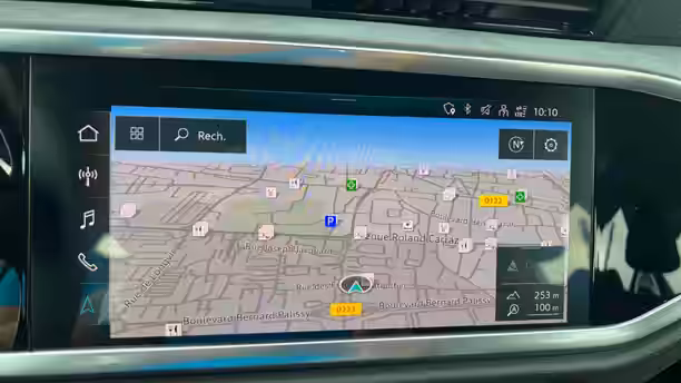 AUDI Q3 29 / 32