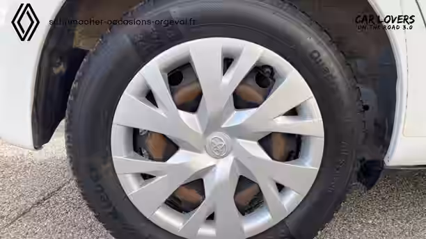 TOYOTA YARIS MY19 14 / 27
