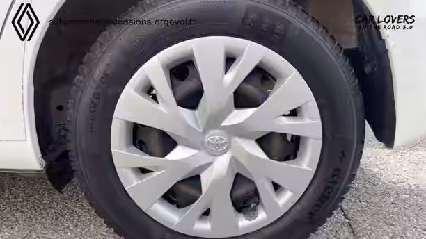 TOYOTA YARIS MY19 13 / 27