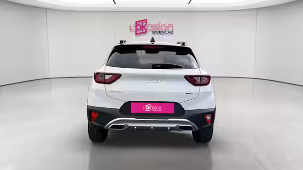 KIA STONIC 4 / 23