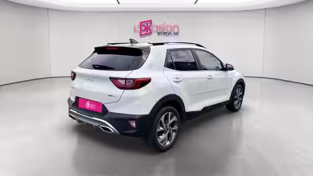 KIA STONIC 5 / 23