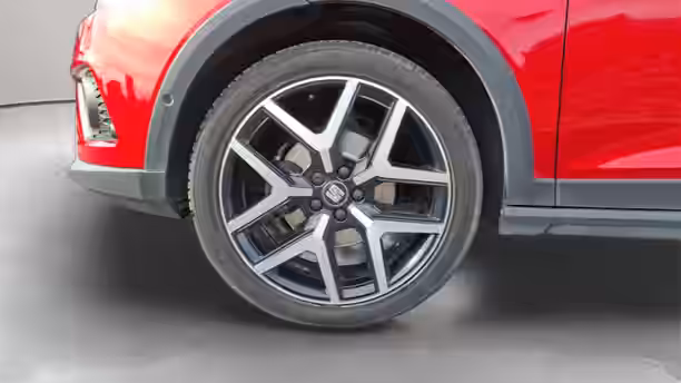 SEAT ARONA 16 / 33