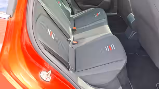 SEAT ARONA 20 / 33
