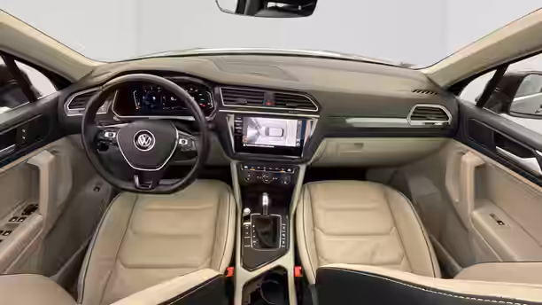 VOLKSWAGEN TIGUAN 9 / 31
