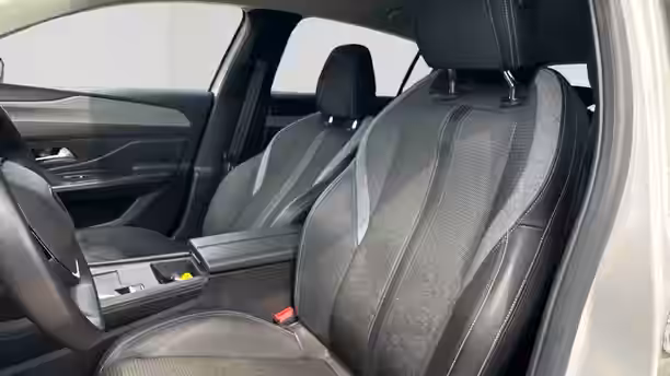 PEUGEOT 308 11 / 18
