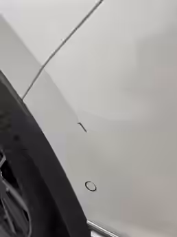 VOLKSWAGEN TIGUAN 25 / 26