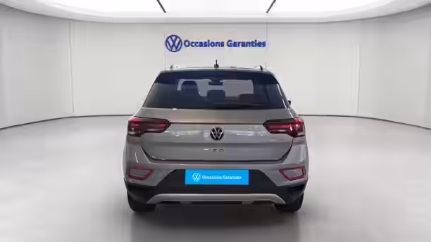 VOLKSWAGEN T-ROC 4 / 17
