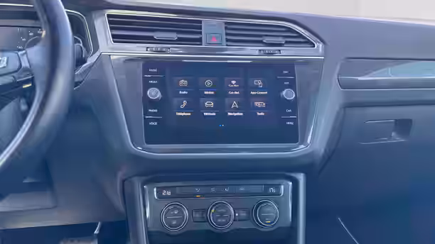VOLKSWAGEN TIGUAN 11 / 47