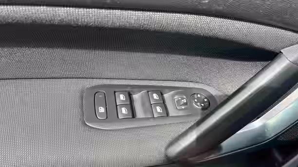 PEUGEOT 308 19 / 22