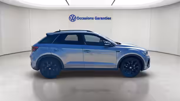 VOLKSWAGEN T-ROC 6 / 18