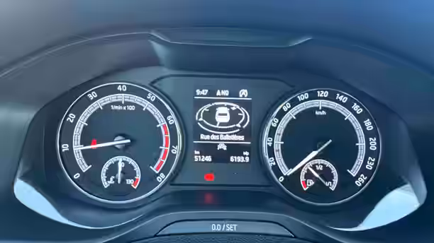 SKODA KAROQ 10 / 23