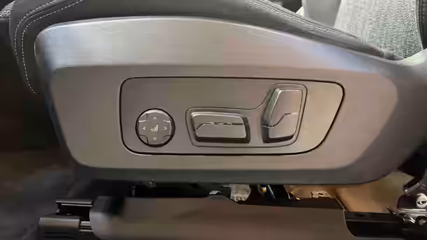 BMW X2 U10 16 / 22