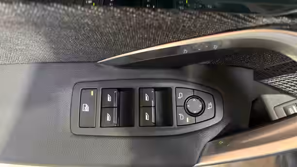 BMW X2 U10 19 / 22
