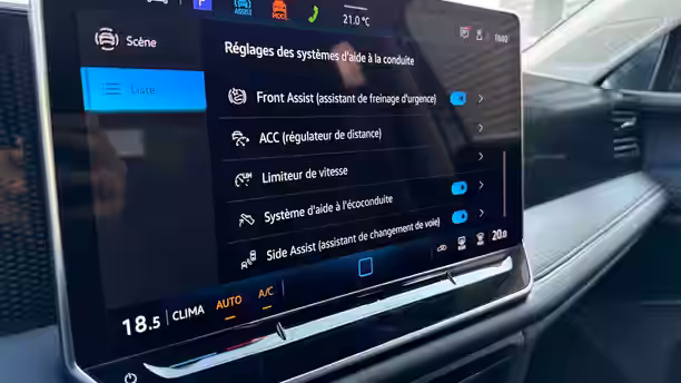 VOLKSWAGEN TIGUAN 25 / 43