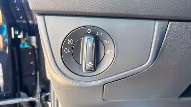 VOLKSWAGEN POLO 19 / 30