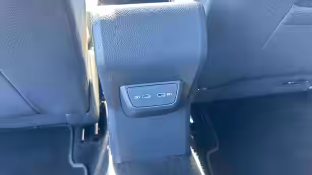 VOLKSWAGEN POLO 23 / 30