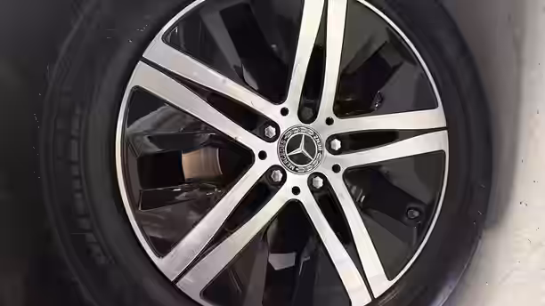 MERCEDES GLE 26 / 26