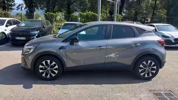 RENAULT CAPTUR 2 / 22