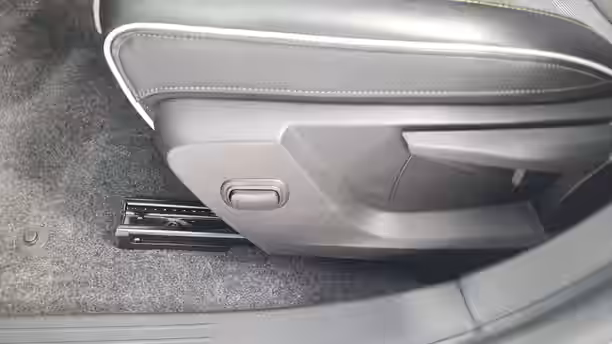 RENAULT MEGANE E-TECH 18 / 22
