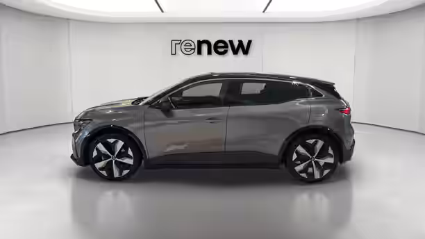 RENAULT MEGANE E-TECH 2 / 22