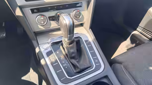 VOLKSWAGEN PASSAT 24 / 41