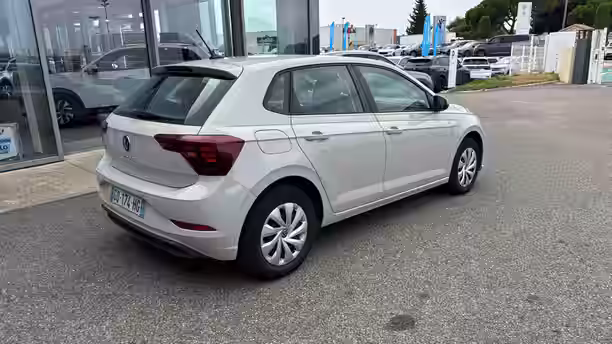 VOLKSWAGEN POLO 5 / 33