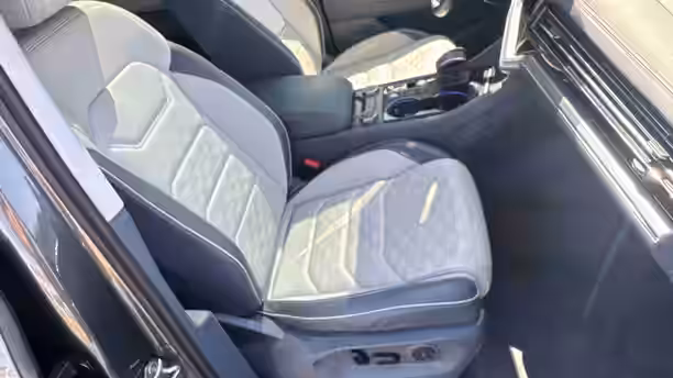 VOLKSWAGEN TOUAREG 25 / 41