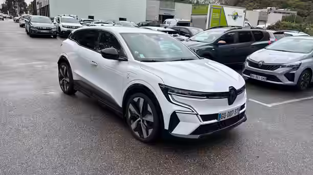 RENAULT MEGANE E-TECH 7 / 22