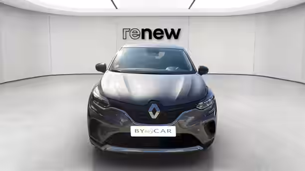 RENAULT CAPTUR 8 / 23