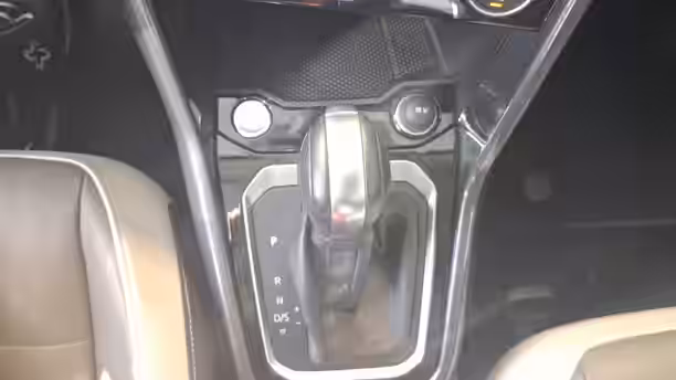 VOLKSWAGEN T-ROC 19 / 19