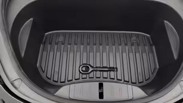 TESLA MODEL 3 36 / 39