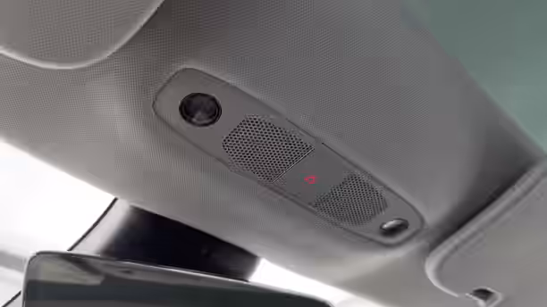 TESLA MODEL 3 31 / 39