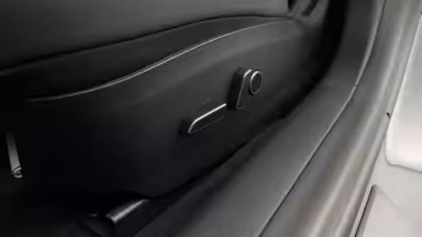 TESLA MODEL 3 21 / 39