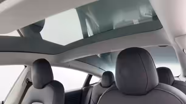 TESLA MODEL 3 14 / 39