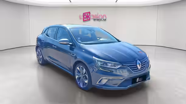 RENAULT MEGANE IV BERLINE 7 / 61